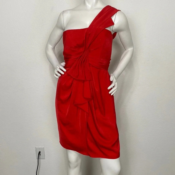 Bcbgmaxazria Jewel Red Satin Palais One Shoulder W/Pleated Bow Mini Dress Size 8 - Picture 3 of 9